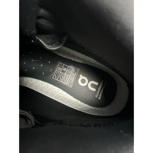 On Cloud Women’s Cloudrock Waterproof Hiking Trail Boots Size 8.5 Black - Picture 9 of 12